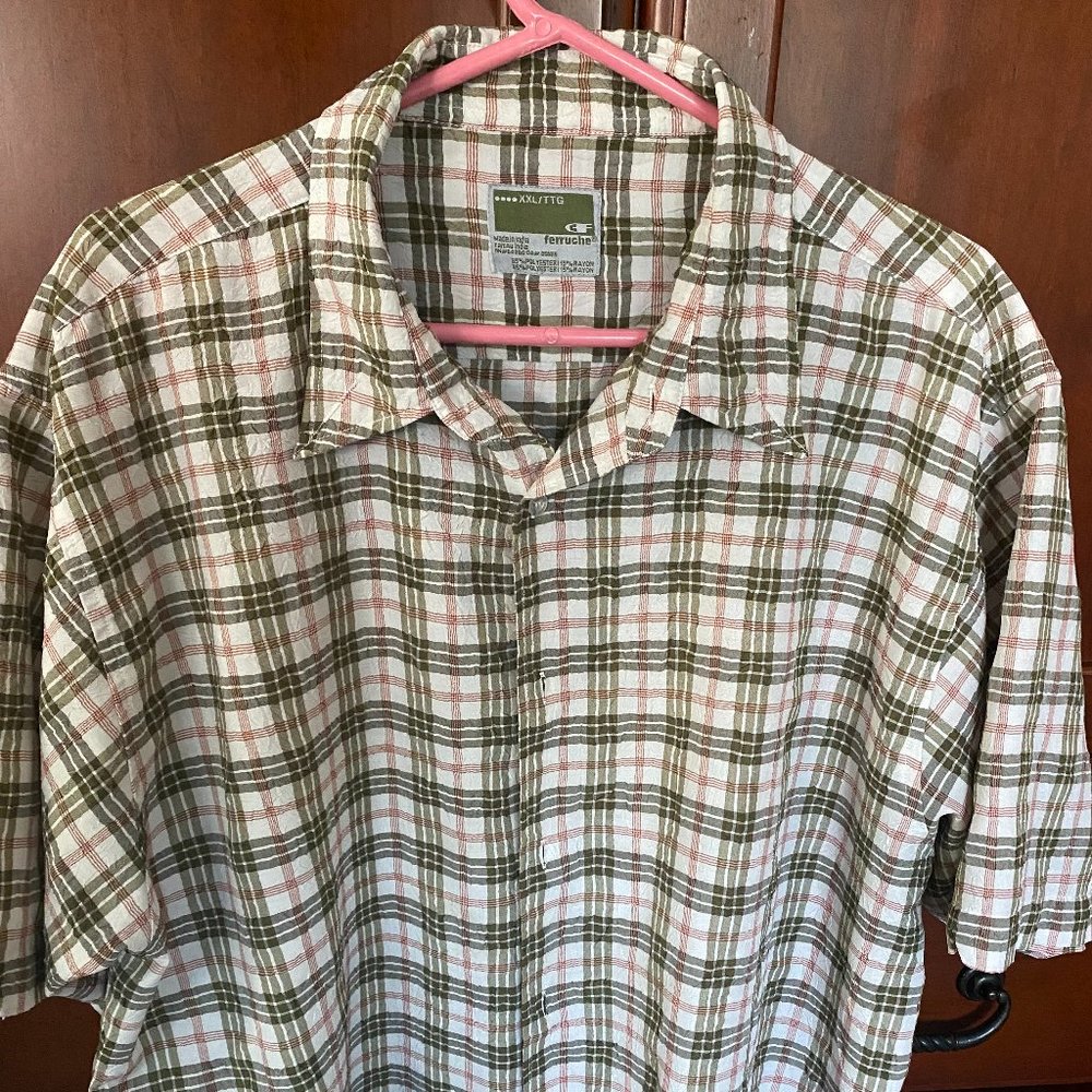 Men's short sleeve Polyester/Rayon shirt